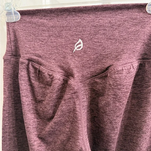 P'tula OG Bare Leggings - Picture 4 of 5